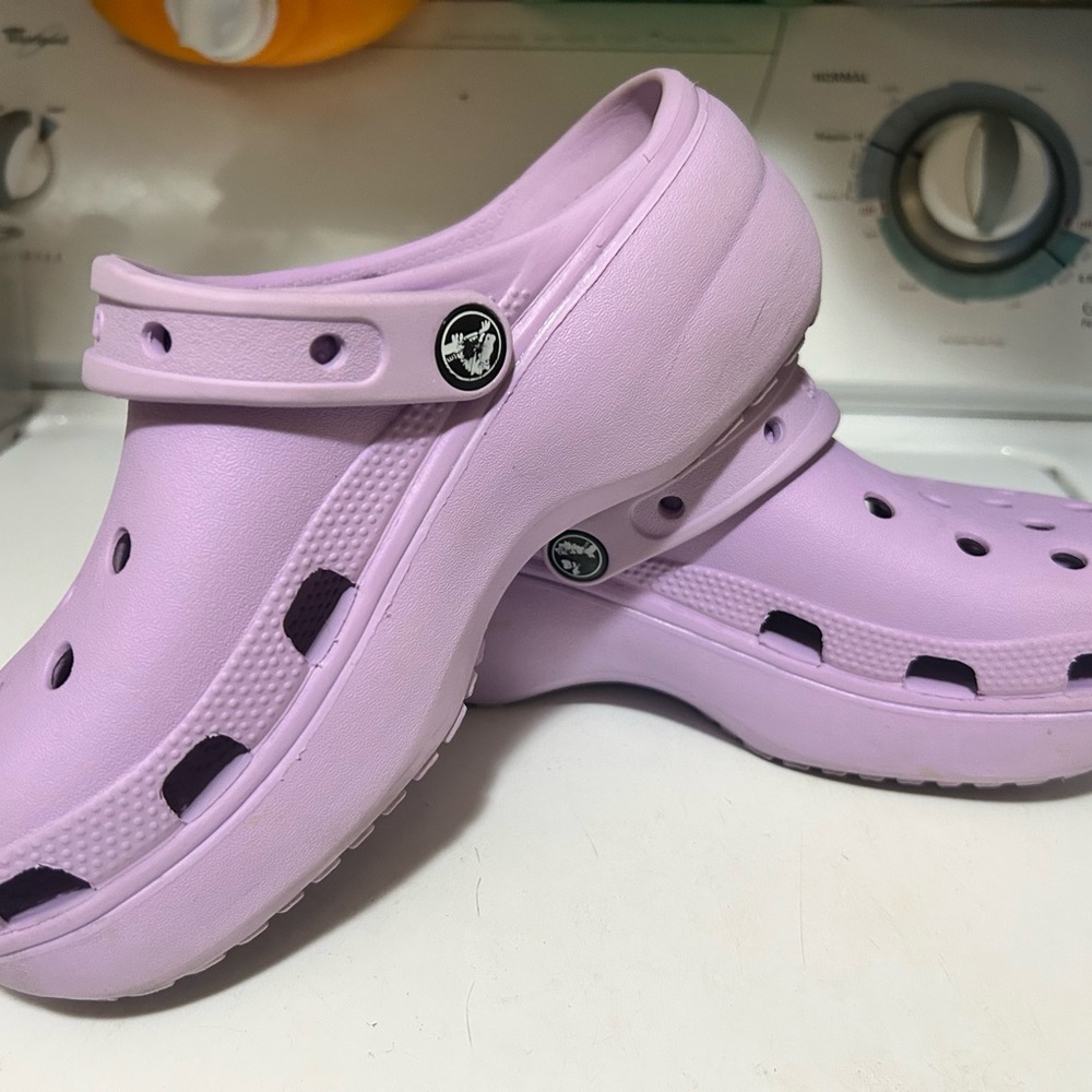 CROCS Kids Lavender Sandals - Picture 3 of 13